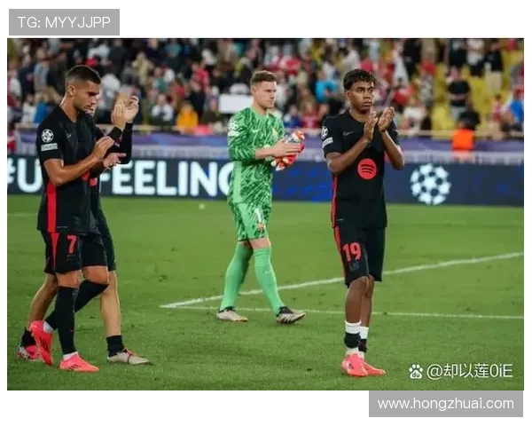 F1赛季激烈角逐继续 红牛车队领跑积分榜 法拉利与梅赛德斯奋力追赶