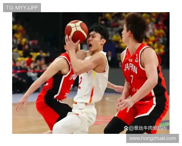 中国男篮迎战澳大利亚队备战奥运资格赛全力以赴目标力争晋级